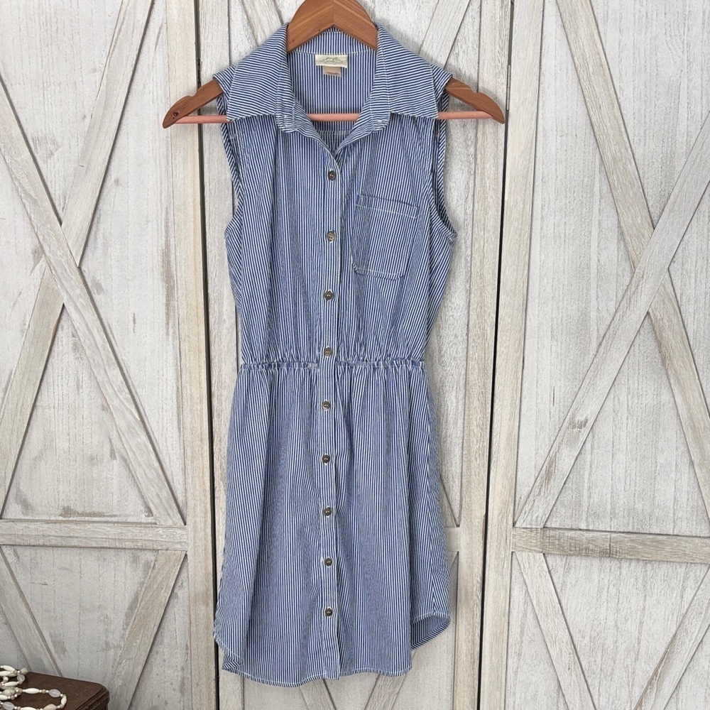 Belle Du Jour Blue Striped Sleeveless Dress